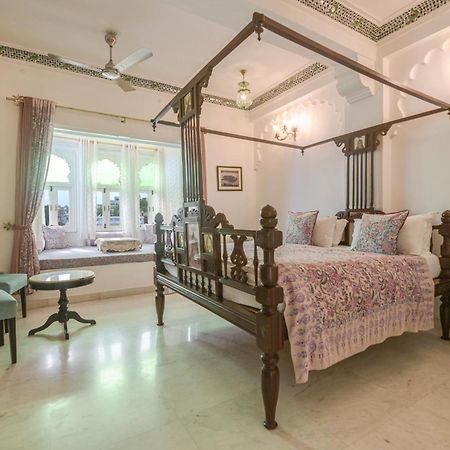 จาแกท นิวาส พาเลซ โฮเต็ล Hotel อุเดเปอร์ ภายนอก รูปภาพ