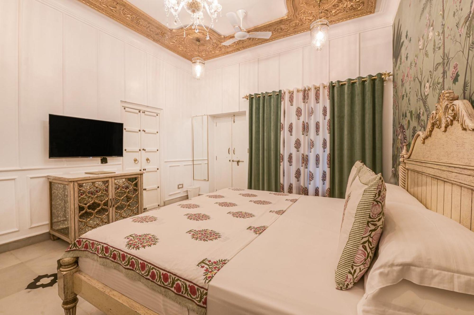 จาแกท นิวาส พาเลซ โฮเต็ล Hotel อุเดเปอร์ ภายนอก รูปภาพ