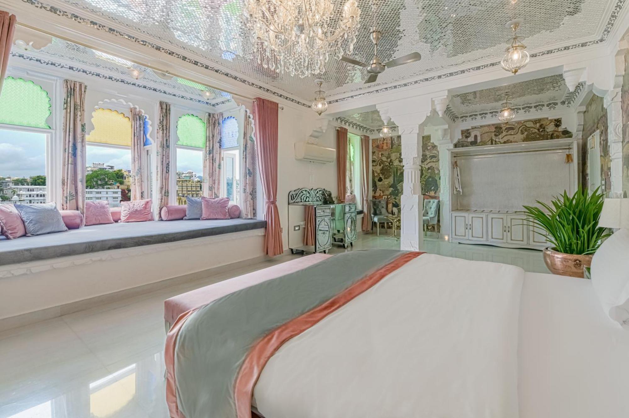 จาแกท นิวาส พาเลซ โฮเต็ล Hotel อุเดเปอร์ ภายนอก รูปภาพ