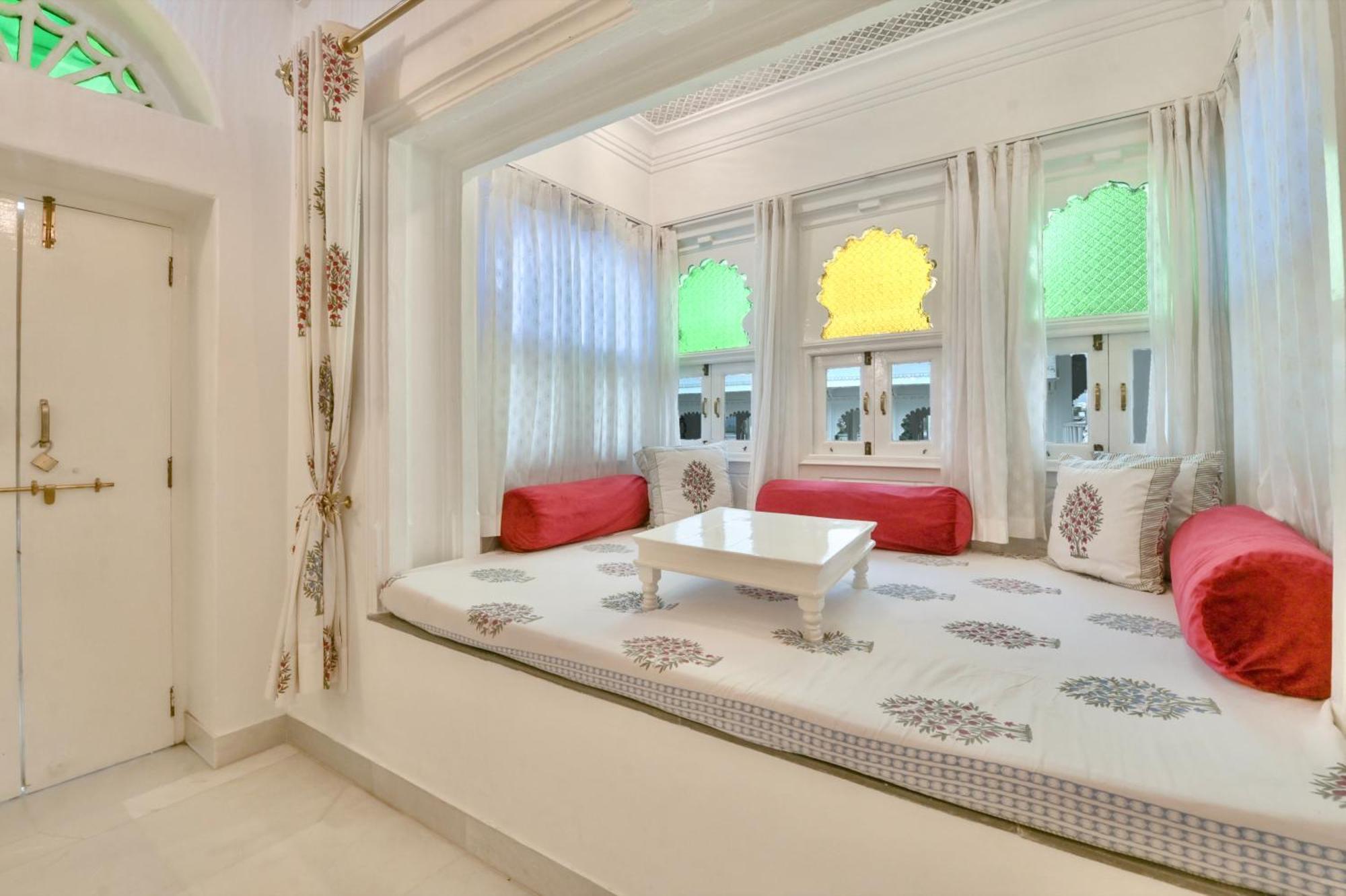จาแกท นิวาส พาเลซ โฮเต็ล Hotel อุเดเปอร์ ภายนอก รูปภาพ